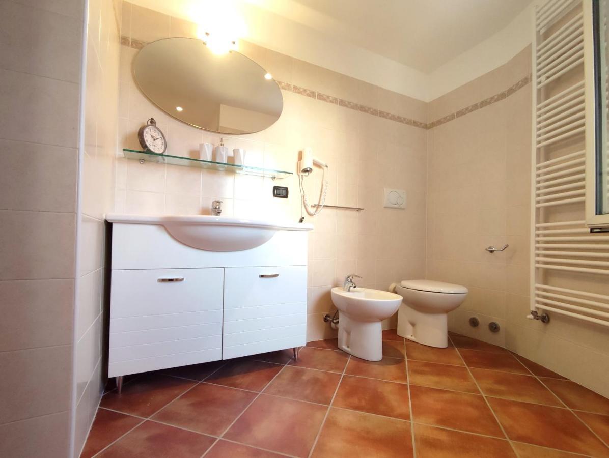 B&B Villa Regina Brunate Dış mekan fotoğraf